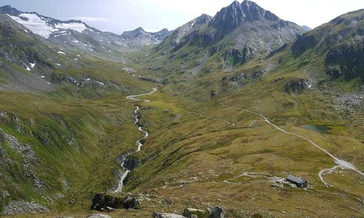 Wanderpfad am Gotthard